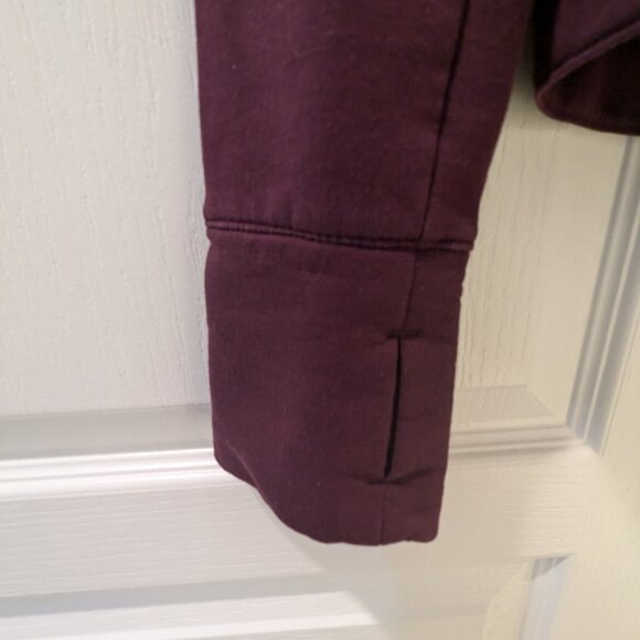 GapFit All-Elements Full-Zip, Size XS, Burgundy - Picture 2 of 5
